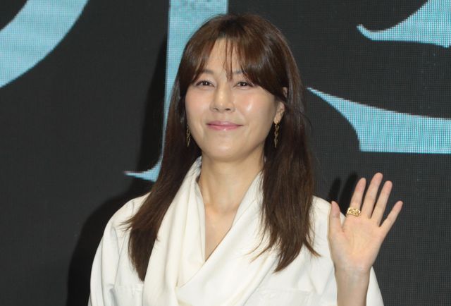 チョン・ジフン＆キム・ハヌル登壇！「レッド・スワン」制作報告会（4枚目）