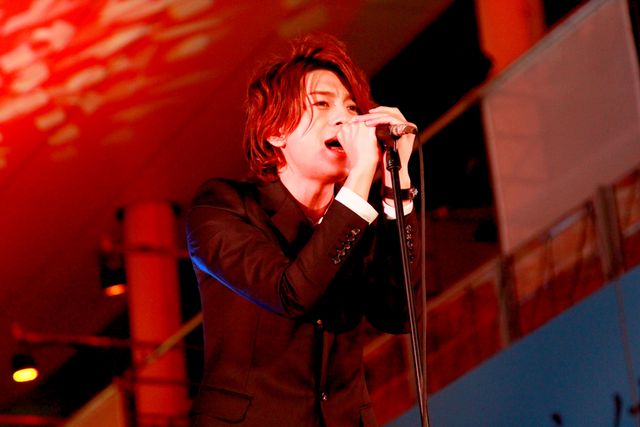 三浦翔平、窪田正孝らが結成したバンドCRUDE PLAYが3,500人の観客の前でお披露目ライブ!!　画像ギャラリー（10枚目）