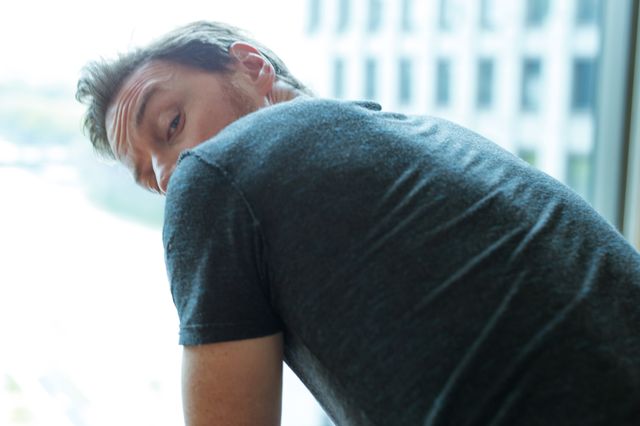 あふれる男の色気！撮り下ろしジェームズ・マカヴォイ写真ギャラリー（4枚目）