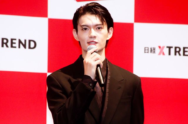 佐野勇斗が来年の顔、生見愛瑠＆ラグビー松田力也選手が今年の顔に！「日経トレンディ」先行発表会（4枚目）