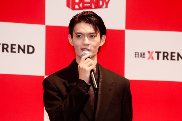 佐野勇斗が来年の顔、生見愛瑠＆ラグビー松田力也選手が今年の顔に！「日経トレンディ」先行発表会（6枚目）