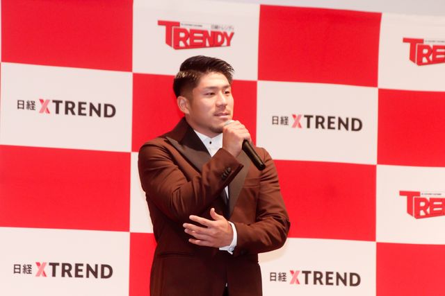 佐野勇斗が来年の顔、生見愛瑠＆ラグビー松田力也選手が今年の顔に！「日経トレンディ」先行発表会（13枚目）