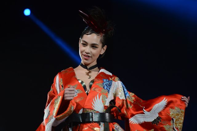 山田孝之、サルを引き連れて登場！小栗旬、柴咲コウ、向井理、キスマイ藤ヶ谷ら登壇『信長協奏曲』完成披露試写会ギャラリー（2枚目）