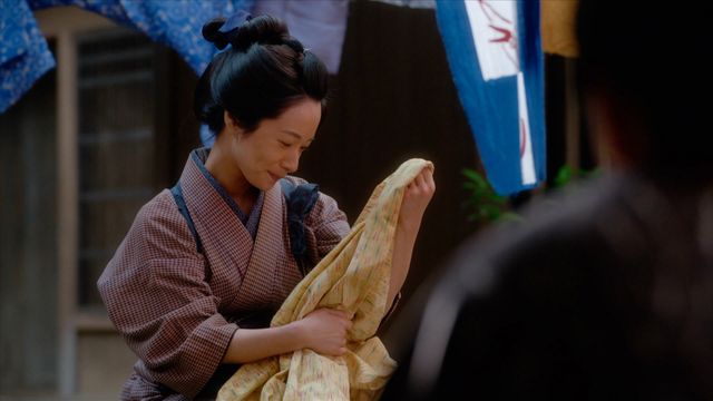 歌麿（染谷将太）がきよ（藤間爽子）と夫婦に…「べらぼう」第35回場面写真（8枚目）