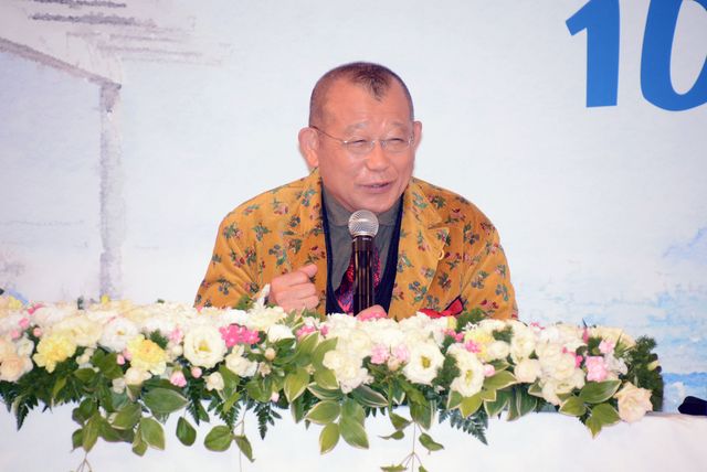 タモリから祝電あった！吉永小百合、実はナーバスだったと告白『ふしぎな岬の物語』受賞報告会見フォトギャラリー（9枚目）