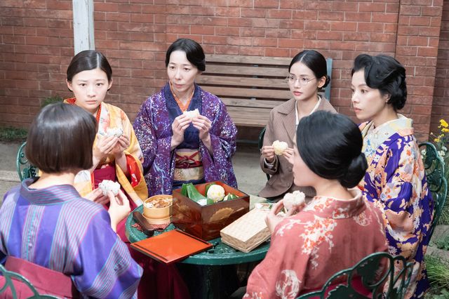 花江（森田望智）は浮かない顔で…「虎に翼」第11回の場面写真（4枚目）