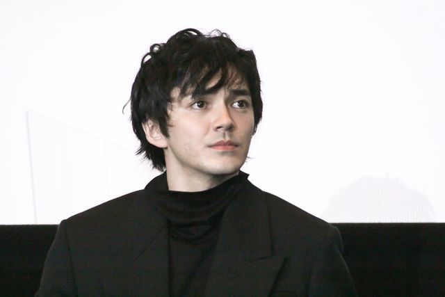 林遣都＆小松菜奈が初共演を振り返る！『恋する寄生虫』完成披露試写会（16枚目）