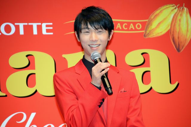 羽生結弦、決めポーズで華麗に登場！フォトギャラリー（2枚目）