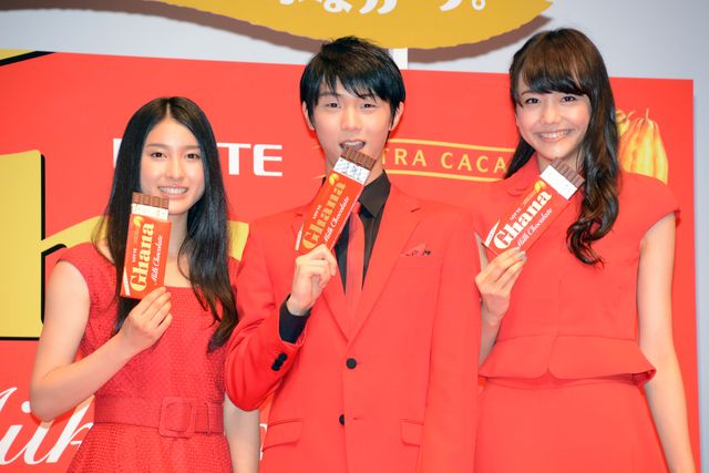 羽生結弦、決めポーズで華麗に登場！フォトギャラリー（11枚目）