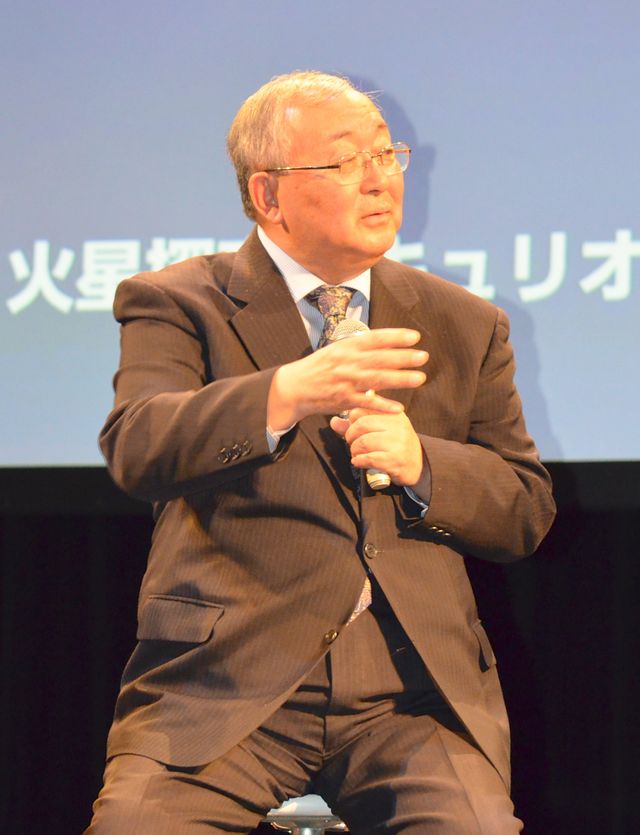 爆笑問題・太田、宇宙服にグッタリ？フォトギャラリー（11枚目）