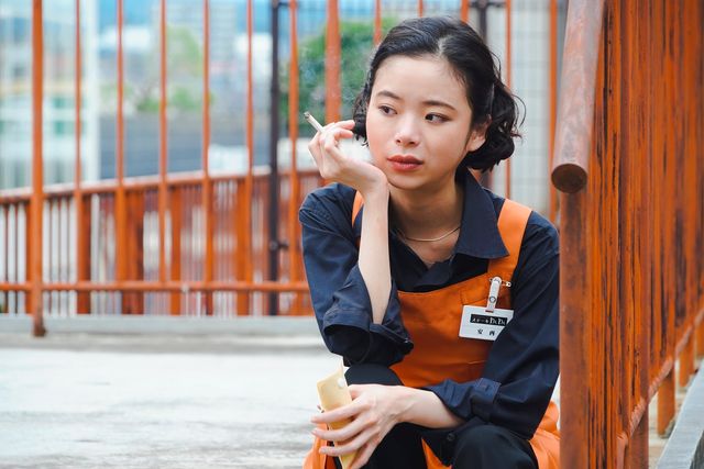 松坂桃李＆多部未華子の相合傘カットも！『流浪の月』場面写真（10枚目）