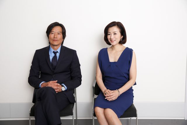 豊川悦司＆鈴木京香、色香漂う究極のカップル！（3枚目）