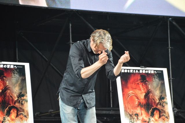 マッツ・ミケルセン、色気がダダ漏れ…「大阪コミコン2023」ステージ写真集（23枚目）