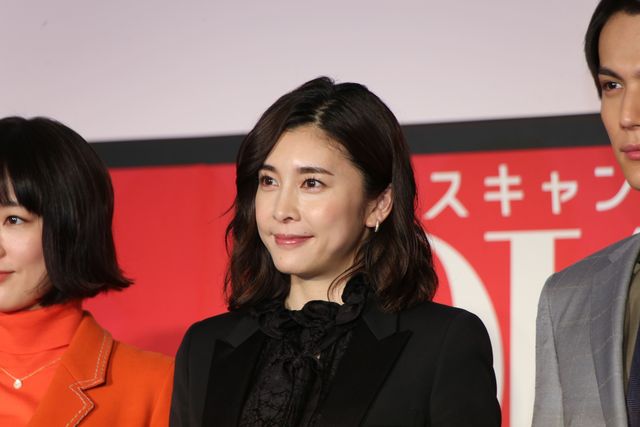 竹内結子、水川あさみ、中川大志ら「スキャンダル専門弁護士　QUEEN」チーム集結（14枚目）