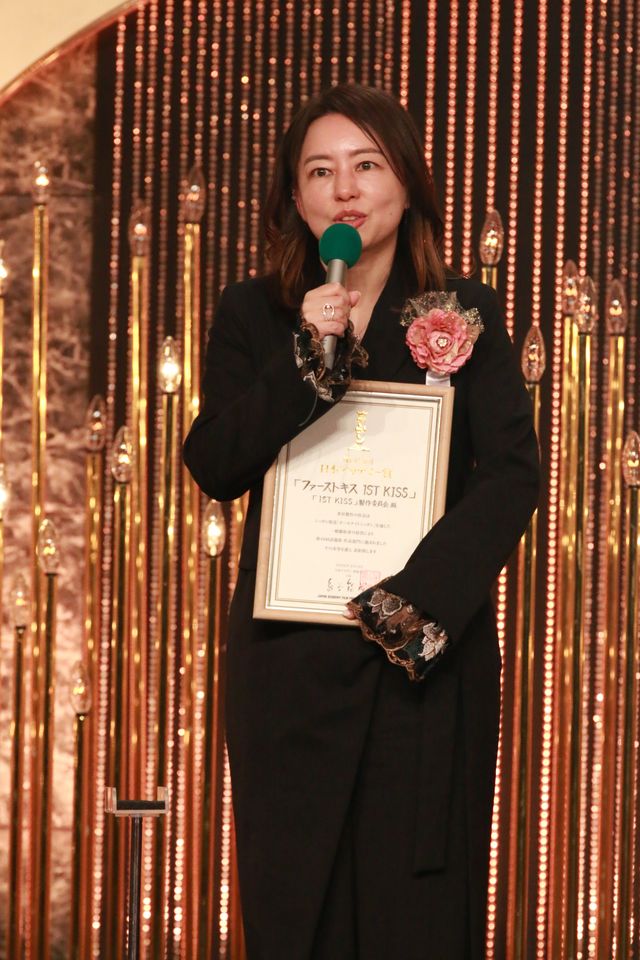 SixTONES松村北斗が話題賞！森本慎太郎も祝福「北斗おめでとう！」（4枚目）