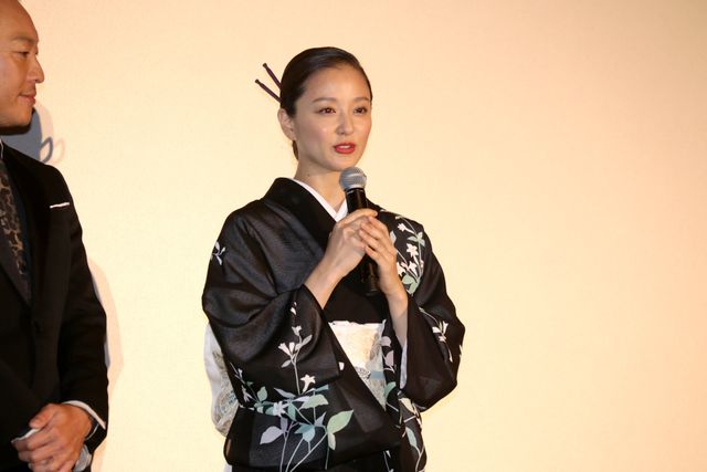 有村架純の着物姿が美しい！『関ヶ原』初日舞台あいさつ（8枚目）