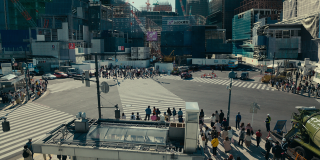 「今際の国のアリス」再びの渋谷＆“ビーチ”！シーズン3新場面写真：フォトギャラリー