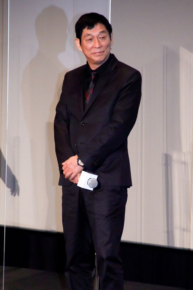 明石家さんま、Cocomiらが鏡開き！『漁港の肉子ちゃん』公開記念舞台あいさつ（2枚目）