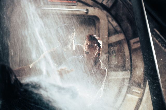 『ザ・デプス』正体不明の怪物が迫る…（3枚目）