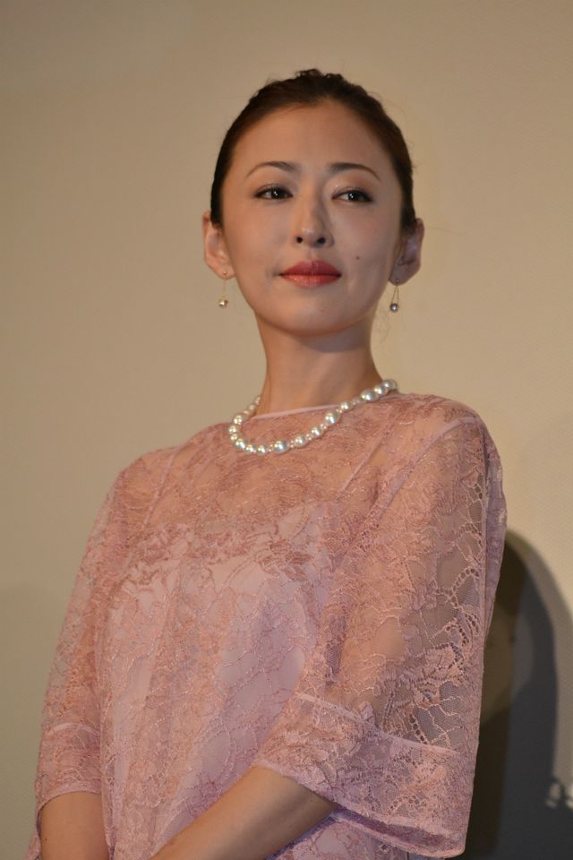 『脳男』初日舞台あいさつフォトギャラリー（4枚目）