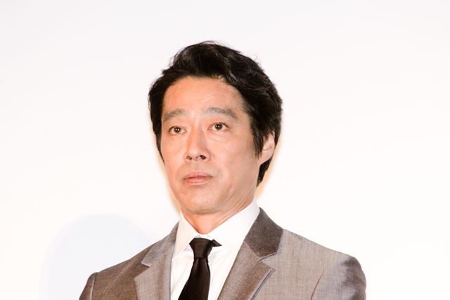 中島健人、黒ドレスの池田エライザらと登壇『おまえの罪を自白しろ』初日舞台挨拶（4枚目）