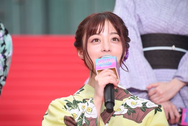 橋本環奈、杉野遥亮、鈴鹿央士、馬場ふみから浴衣姿で登壇！『バイオレンスアクション』完成披露試写会（8枚目）