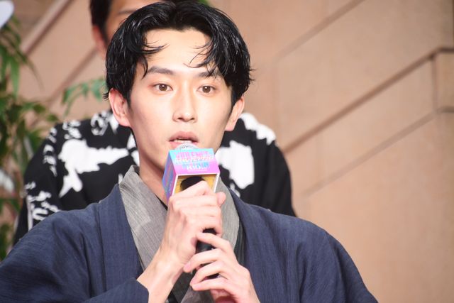 橋本環奈、杉野遥亮、鈴鹿央士、馬場ふみから浴衣姿で登壇！『バイオレンスアクション』完成披露試写会（12枚目）