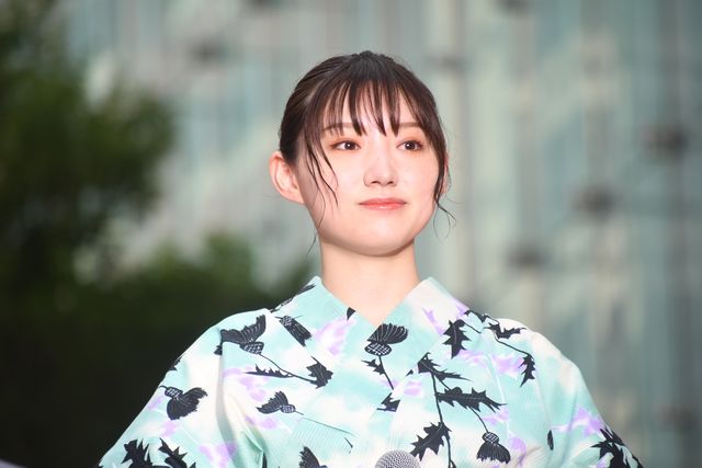 橋本環奈、杉野遥亮、鈴鹿央士、馬場ふみから浴衣姿で登壇！『バイオレンスアクション』完成披露試写会（22枚目）