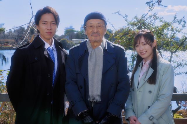 山下智久、福原遥、山崎努ら映画『正直不動産』メイキング＜7枚＞（4枚目）