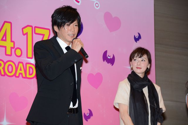 田辺誠一＆大塚寧々夫妻も共演！『恋する・ヴァンパイア』完成披露舞台あいさつフォトギャラリー（8枚目）