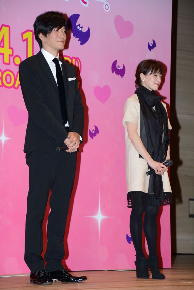 田辺誠一＆大塚寧々夫妻も共演！『恋する・ヴァンパイア』完成披露舞台あいさつフォトギャラリー（11枚目）