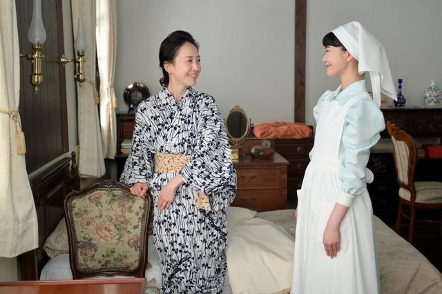 【画像9枚】朝ドラ「風、薫る」多江（生田絵梨花）が手紙を書いて…第106回場面写真（6枚目）