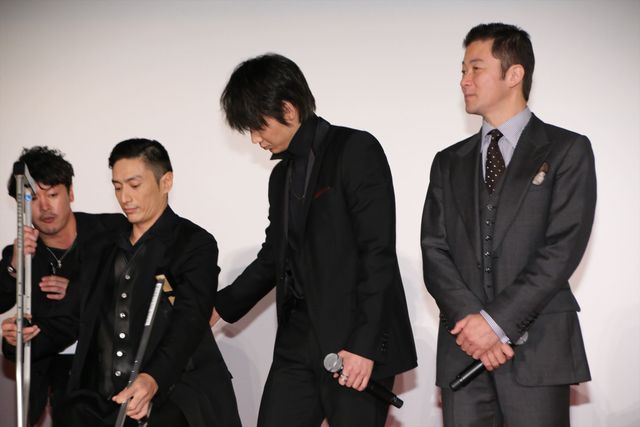 上地雄輔、綾野剛から第1子 誕生を祝福され「幸せいっぱい」　画像ギャラリー（32枚目）