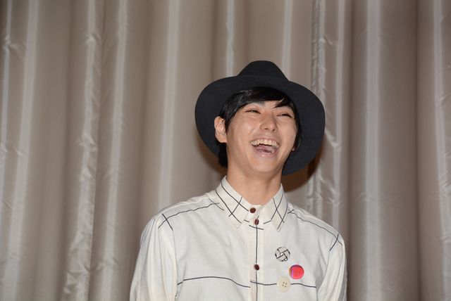 立ち姿がそっくり！村上淳＆息子の虹郎フォトギャラリー（2枚目）