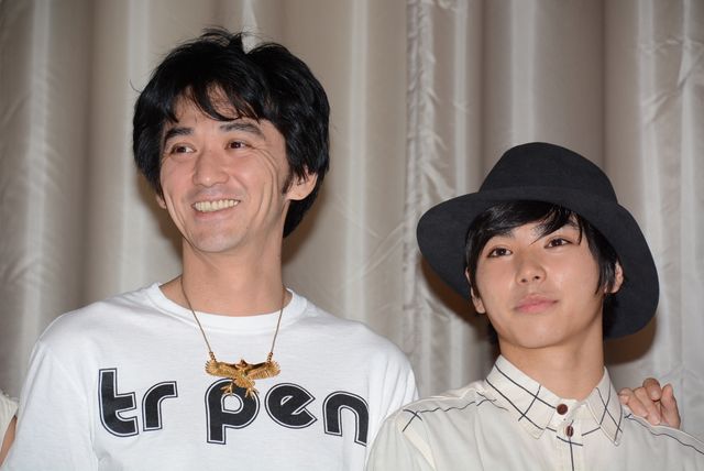 立ち姿がそっくり！村上淳＆息子の虹郎フォトギャラリー（13枚目）