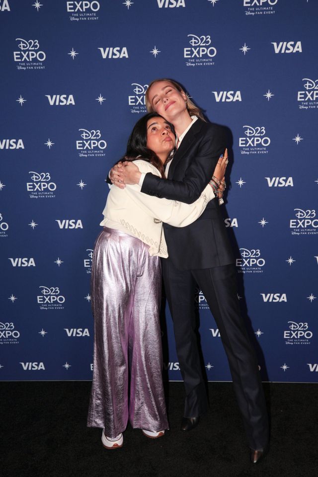 憧れの俳優＆監督と対面して感極まる「ミズ・マーベル」イマン・ヴェラーニ画像集（2枚目）