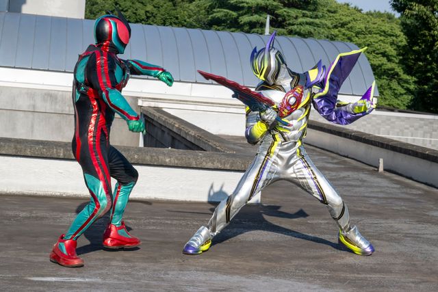 スリーがロードスリーに擬装！