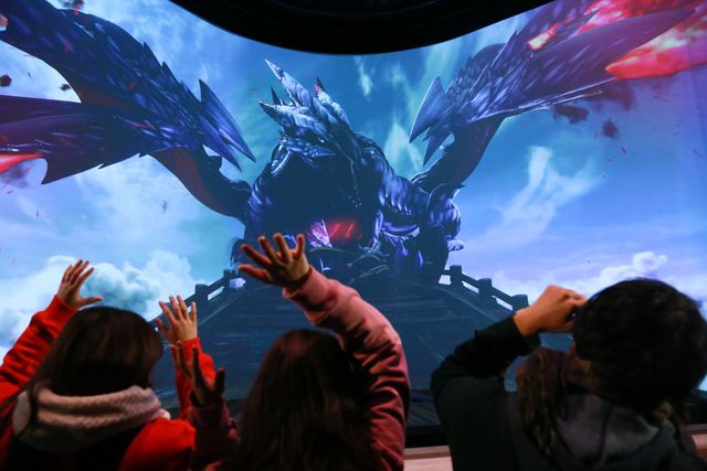 エヴァも！ゴジラも！進撃も！モンハンも！「ユニバーサル・クールジャパン2017」フォトギャラリー（12枚目）