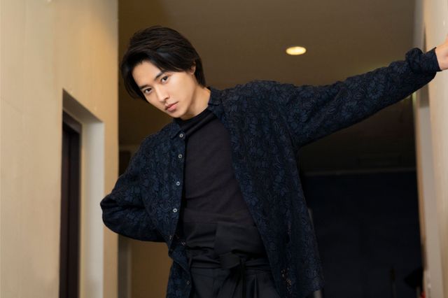 山崎賢人がかっこよすぎる！映画『ヲタクに恋は難しい』インタビューカット（4枚目）