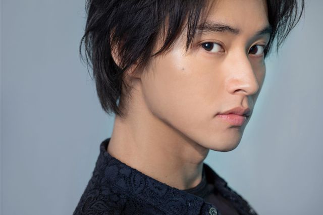 山崎賢人がかっこよすぎる！映画『ヲタクに恋は難しい』インタビューカット（6枚目）