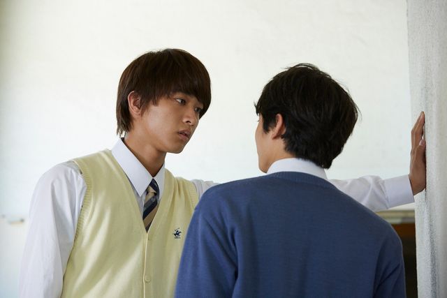 玉城ティナ＆小関裕太、ドキドキの恋愛ミッション！『わたしに××しなさい！』新場面写真（7枚目）