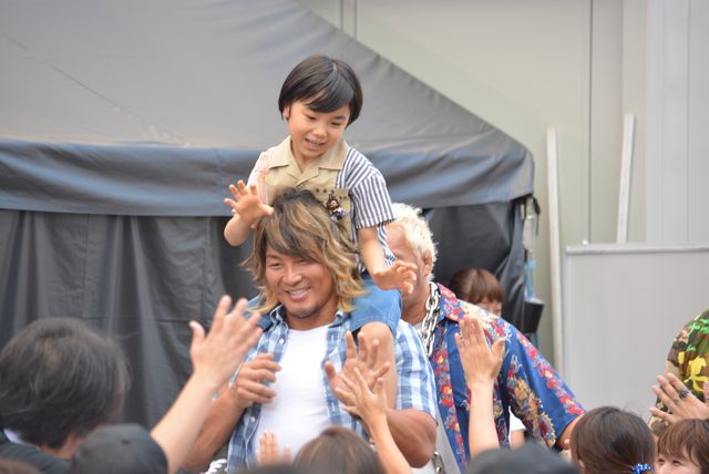 棚橋弘至が悪役覆面レスラー＆寺田心が息子役！『パパはわるものチャンピオン』イベント（2枚目）