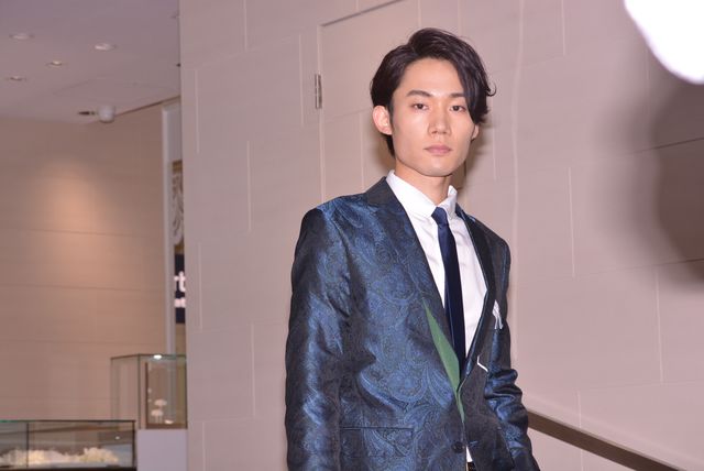 噂のハイブリッドイケメン、花沢将人登場！：フォトギャラリー