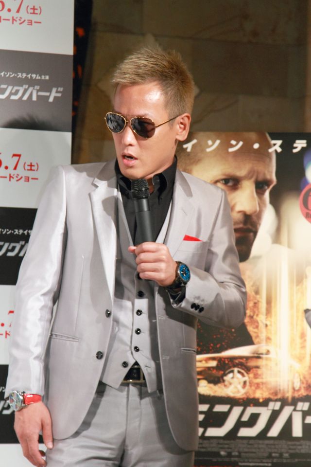 本当に似ている…本田圭佑選手のモノマネをするじゅんいちダビッドソン写真ギャラリー（2枚目）