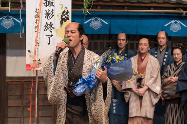 「べらぼう」生田斗真、井上祐貴、中村隼人、中村蒼らクランクアップの様子（16枚目）