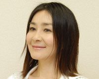 石原真理子