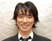 小栗旬、ユースケ・サンタマリア、小出恵介、塚地武雅(ドランクドラゴン)、香川照之
