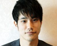 松山ケンイチ