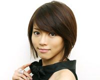 釈由美子