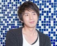 徳井義実